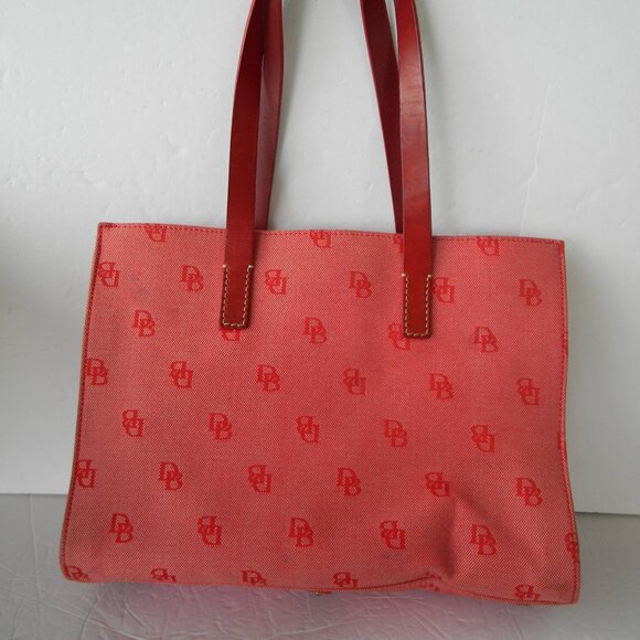 Dooney & Bourke Signature Shoulder MONOGRAM  Red LOGO E/W Leather/Canvas TOTE - Picture 9 of 11
